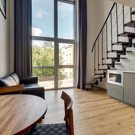 Uptown Lofts *